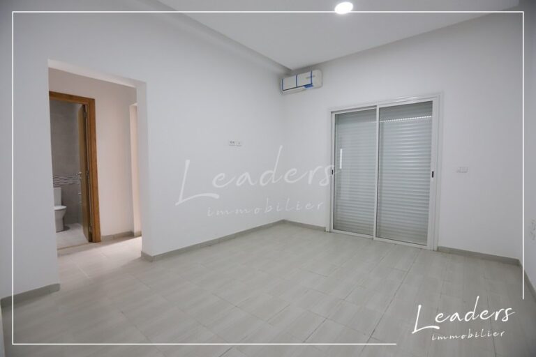 A vendre appartement à hammam lif 27246317