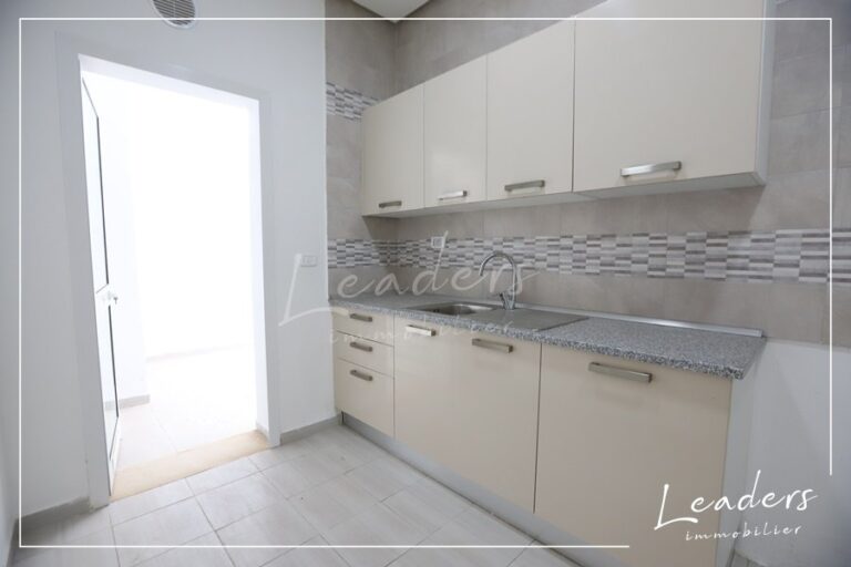 A vendre appartement à hammam lif 27246317