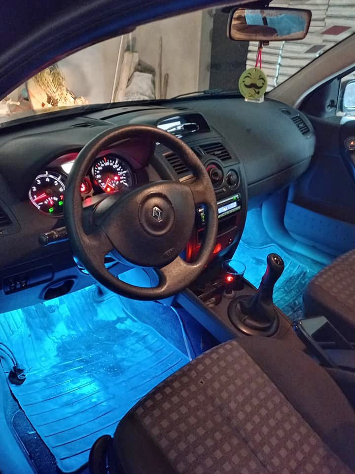 Megane 2 essence gaz &agrave; vendre