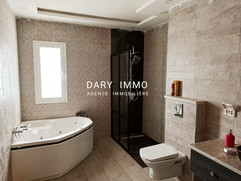 Villa avec piscine neuve jamais habit&eacute;e