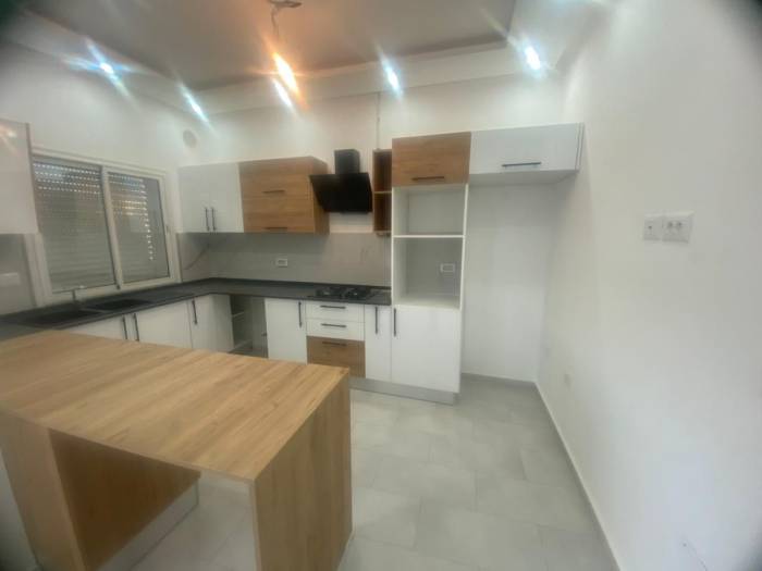 Appartement s2 jamais habité ref94a