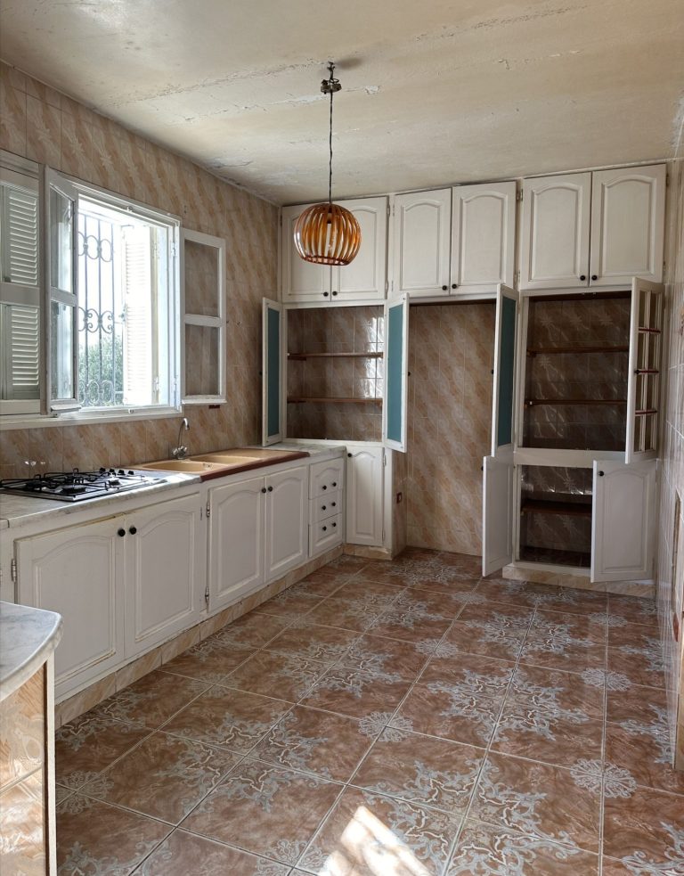 Duplex dans une cit&eacute; calme