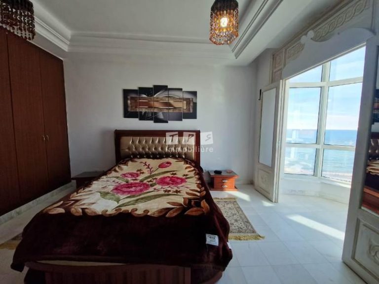 Appartement pieds dans l'eau &agrave; hammamet v2738