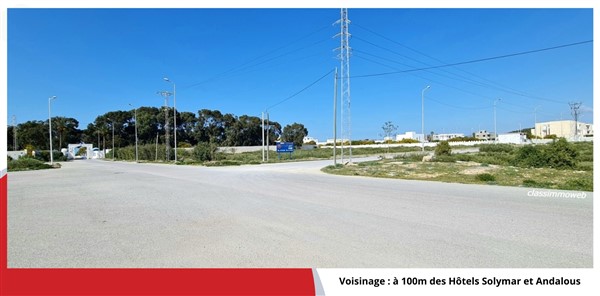 Terrain de coin de 337 m2 r plus4 com r&eacute;sidentiel