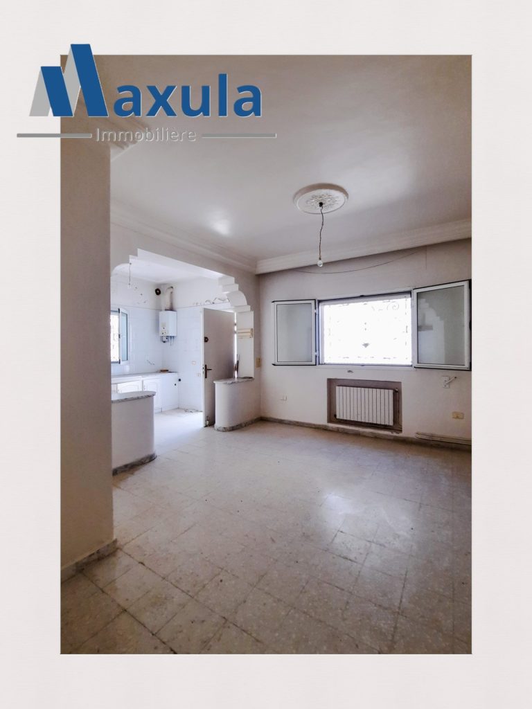 Maison r1 a rades meliane