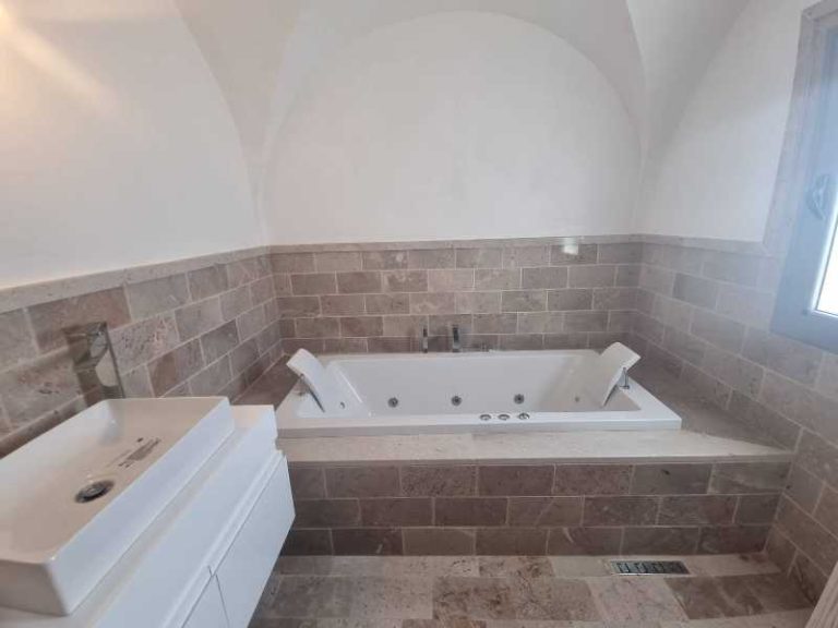 Villa cosmos refv2495