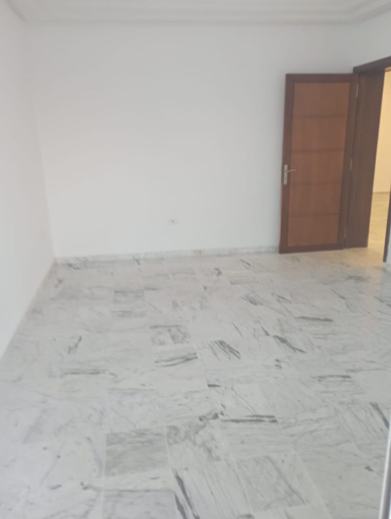 Appart s2 bonne affaire h stand pr&egrave;s hotel golden