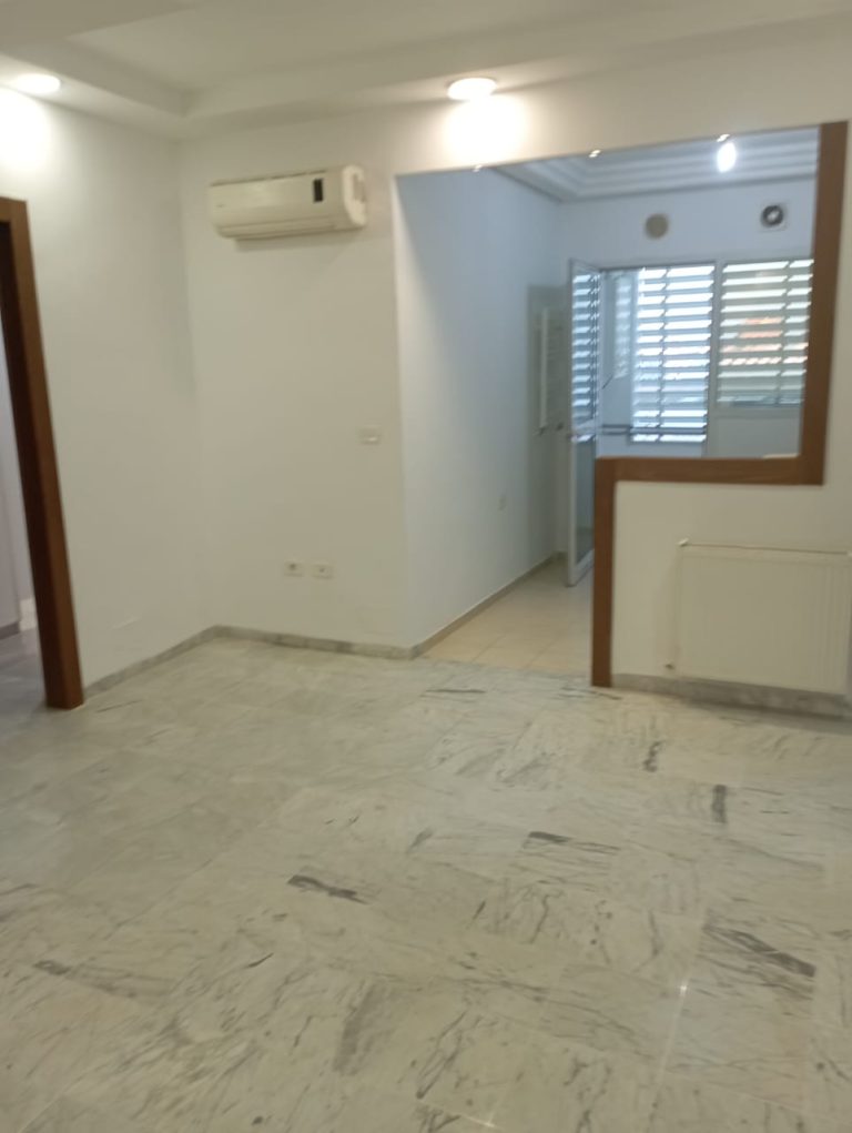 Appart s2 bonne affaire h stand pr&egrave;s hotel golden