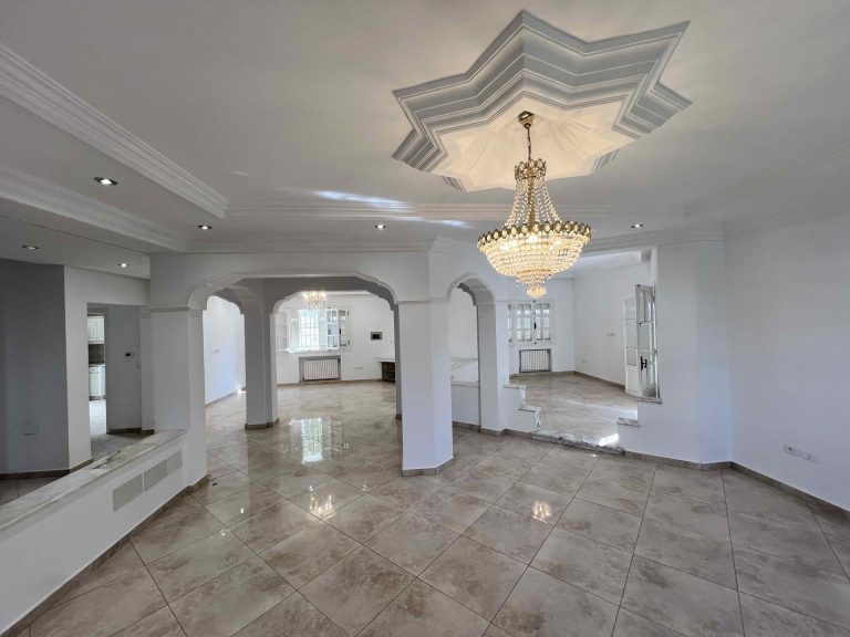 Villa s3 438m2 &agrave; la soukra