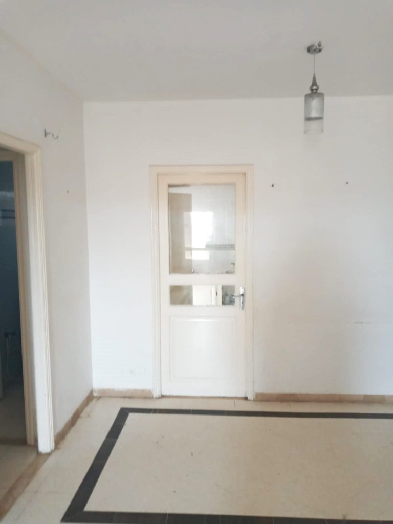 Appartement s3 2&eacute; &eacute;tage au mourouj 2