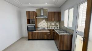 Appartement s2 de 104m2 cite ennasr