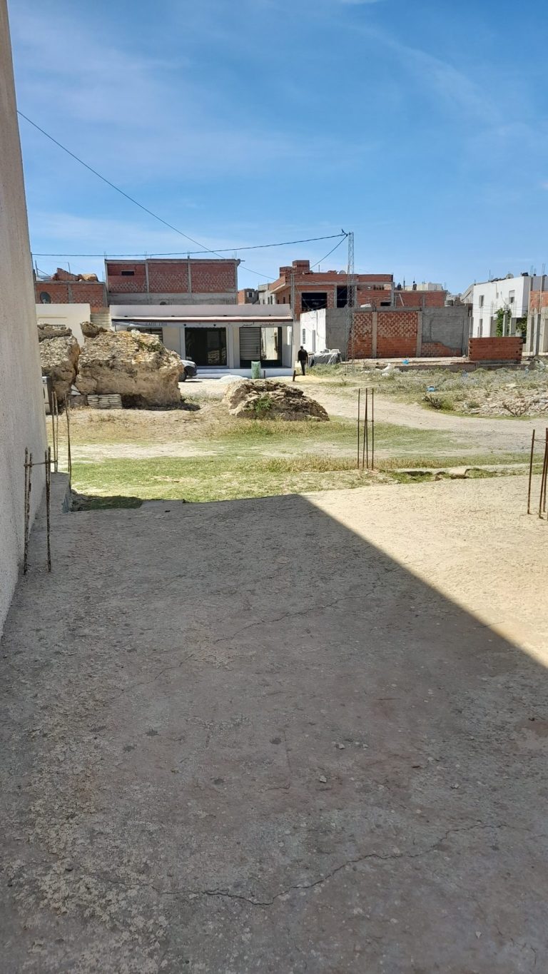 Terrain &agrave; dar fadahl soukra