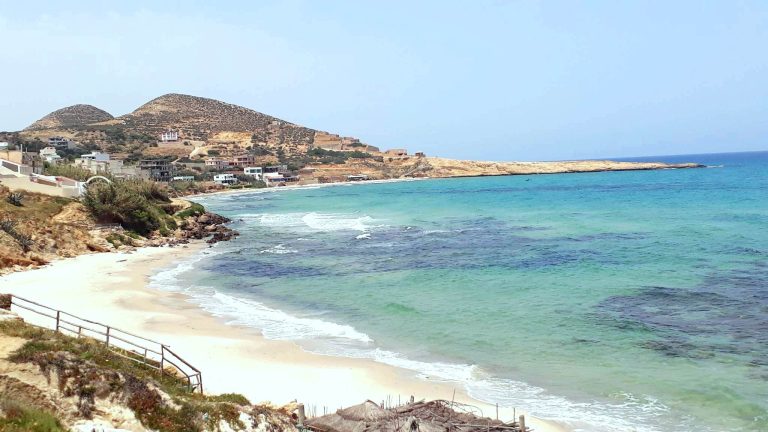 Terrain 1000 m2 600 m2 ain mestir rafraf plage