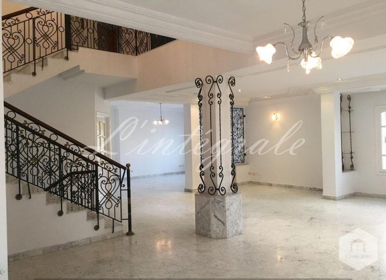 Belle villa pr&eacute;s clinique l'espoir