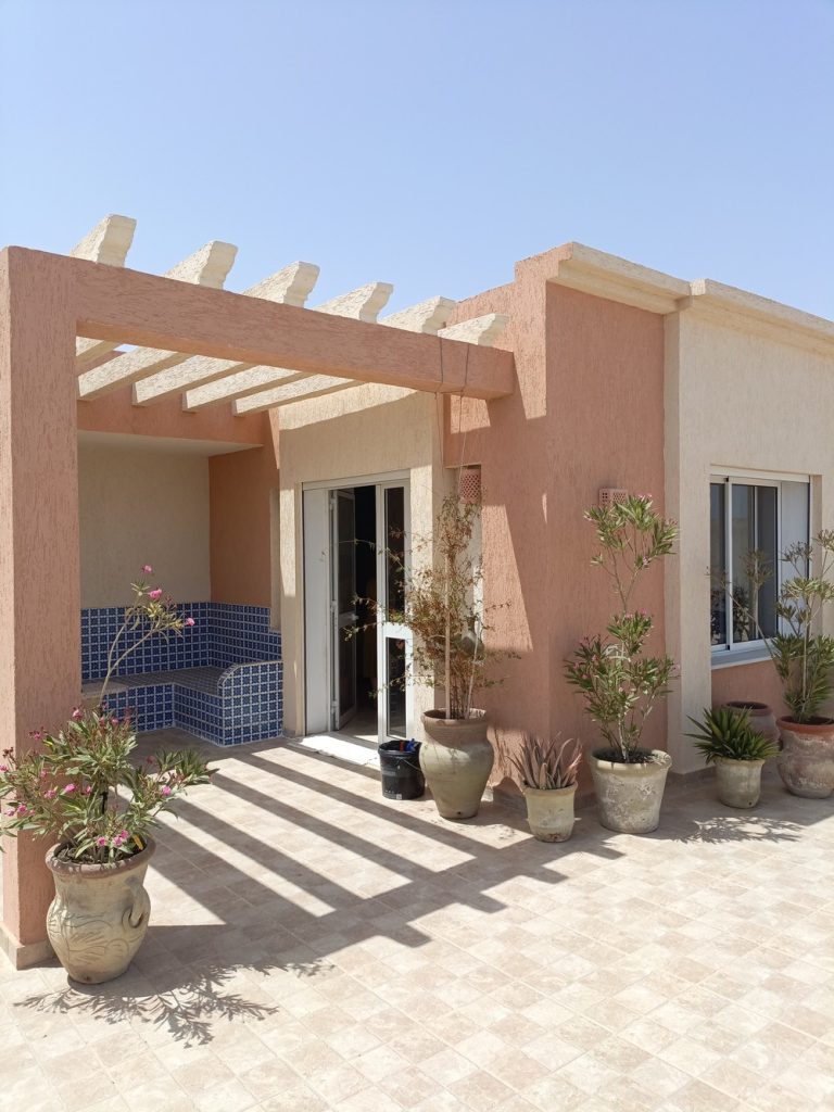 Av immeubles de 4 appartements pas loin de la mer