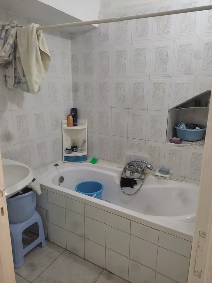 Prix 140000 l&eacute;g&egrave;rement n&eacute;gociable