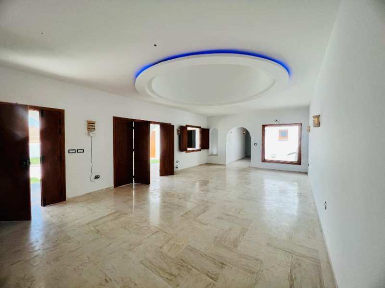 V465 villa jinen el monchar hammamet