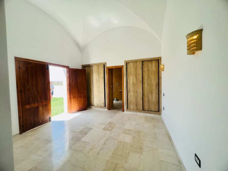 V465 villa jinen el monchar hammamet