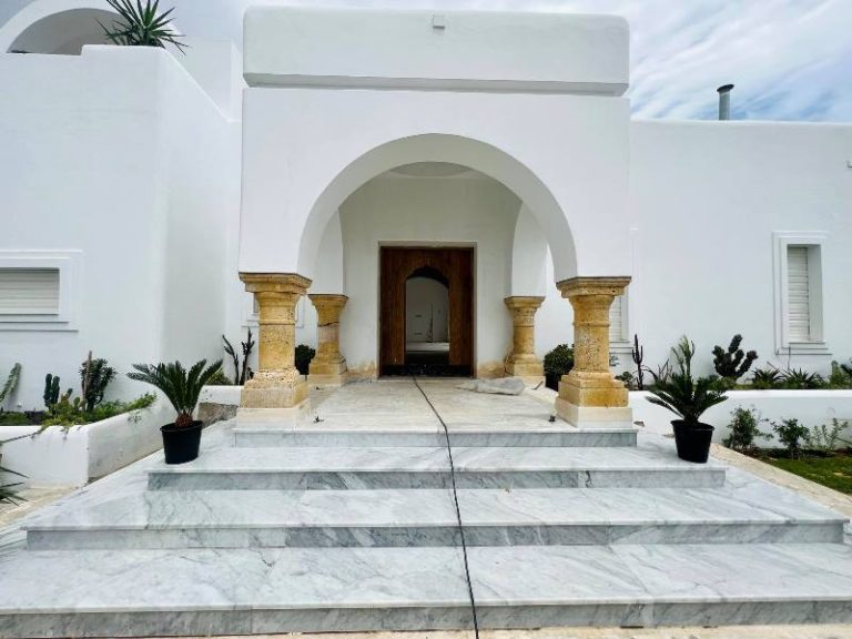 V466 villa verte zone monchar