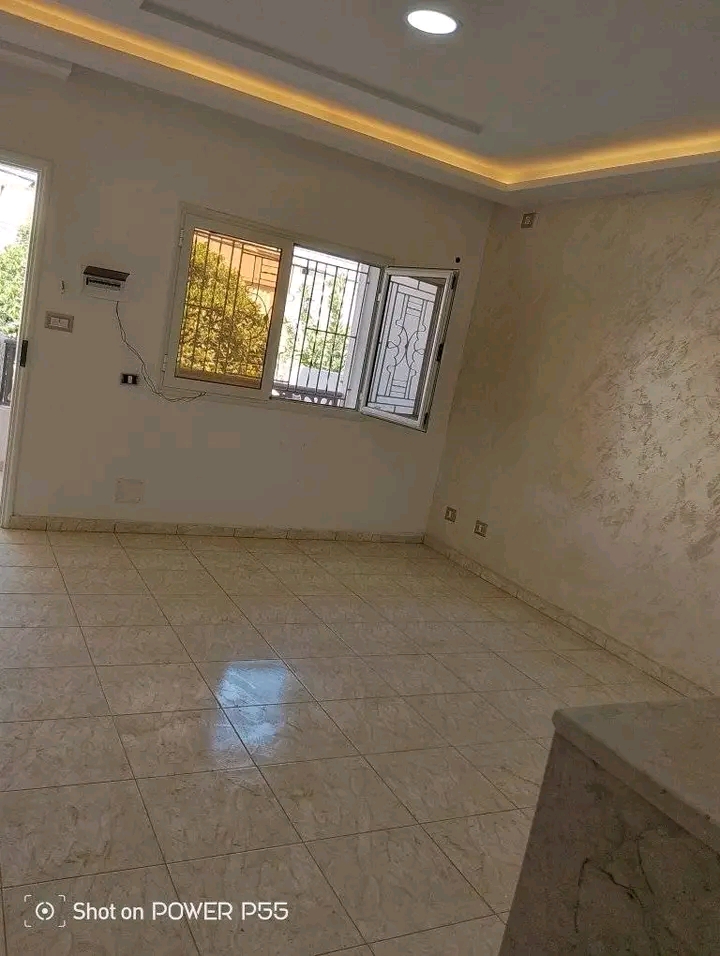 Maison 2 &eacute;tages &agrave; entileka