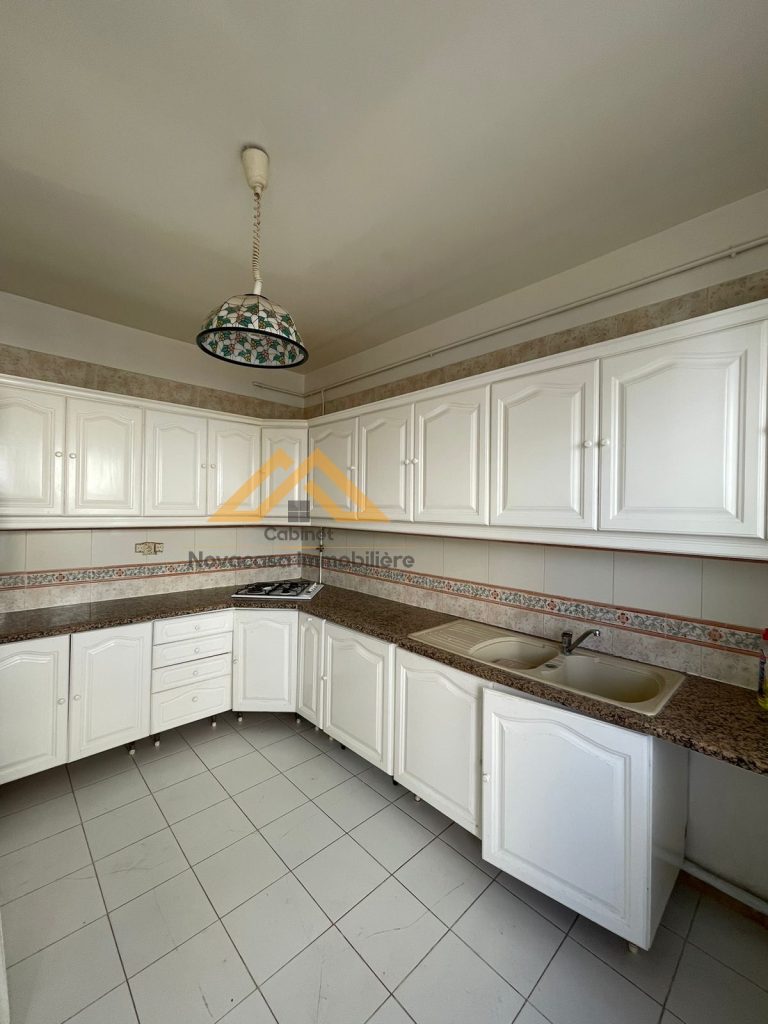 Appartement s4 &agrave; hammam sousse