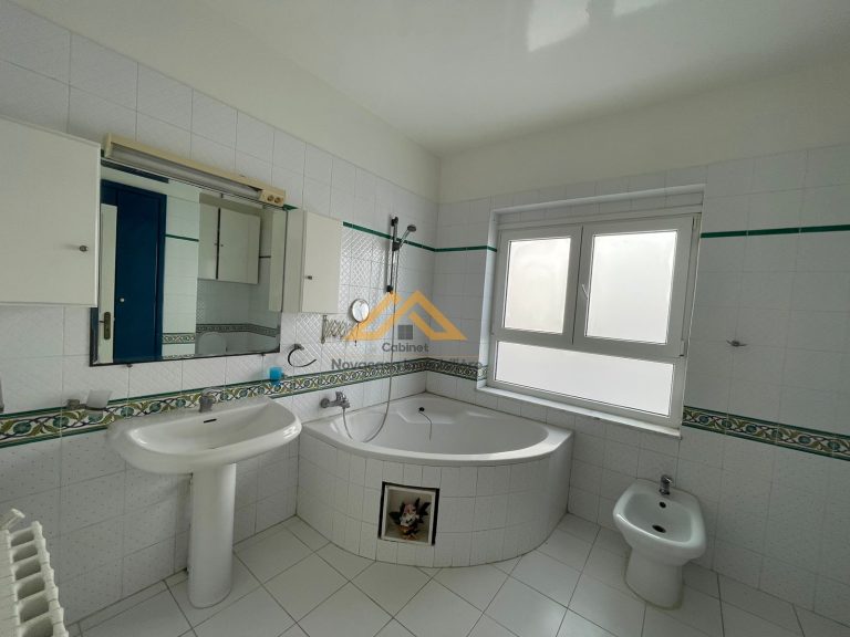 Appartement s4 &agrave; hammam sousse
