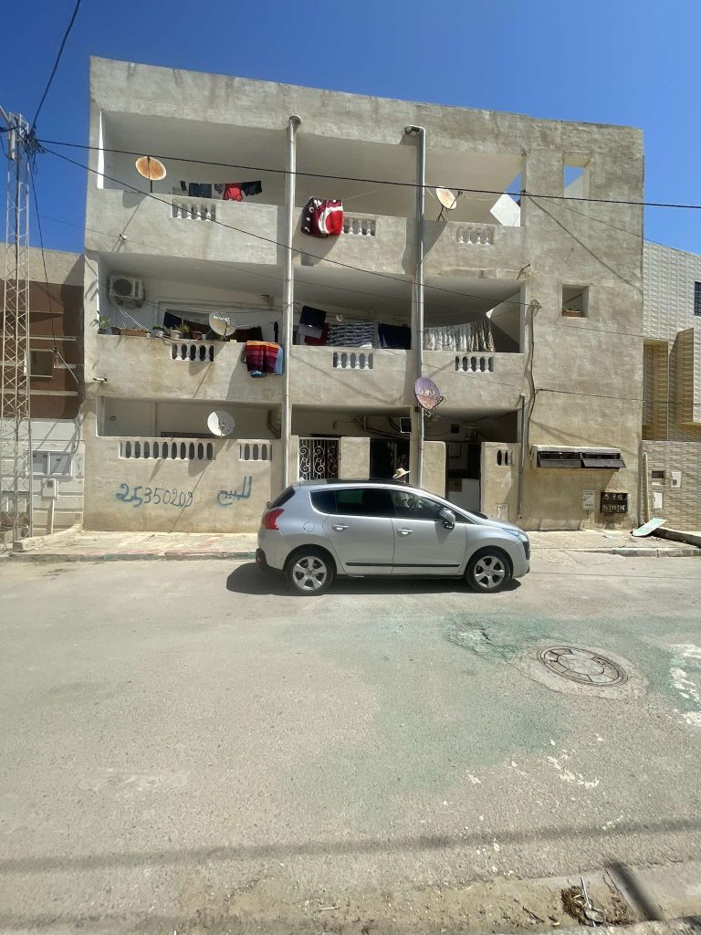 Appartements &agrave; bord de la mer a hammam lif