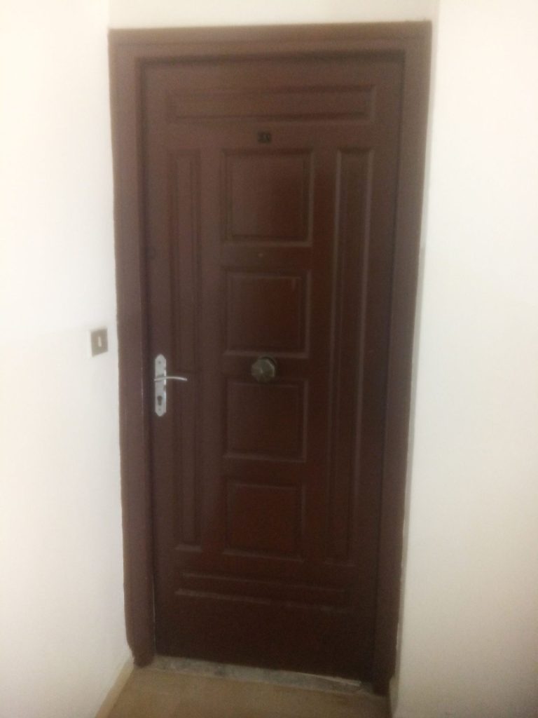 Appt s3 100m2 titre bleu a cite rommana