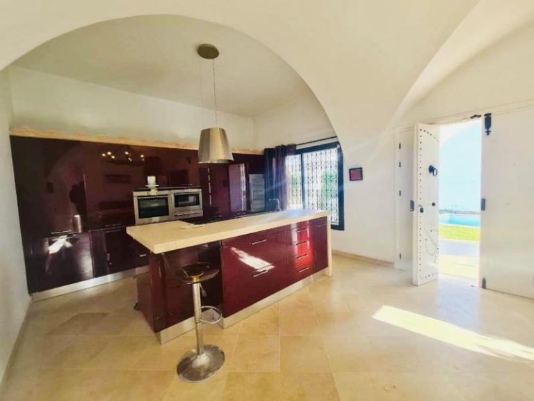 V441 villa florida hammamet zone corniche