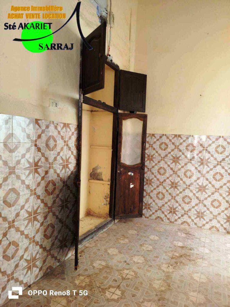 Ancien maison à rénover ou démolir à hammem sousse