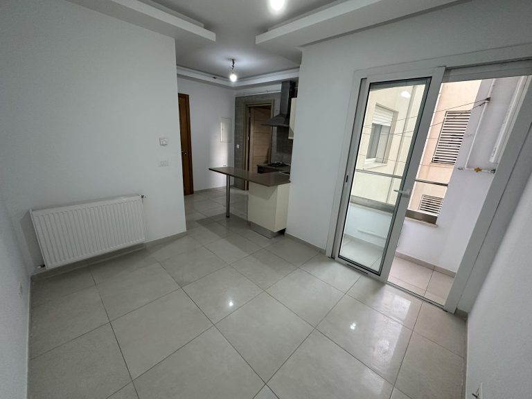 Appart s1 neuf &agrave; ennasr 2 hedi nouira