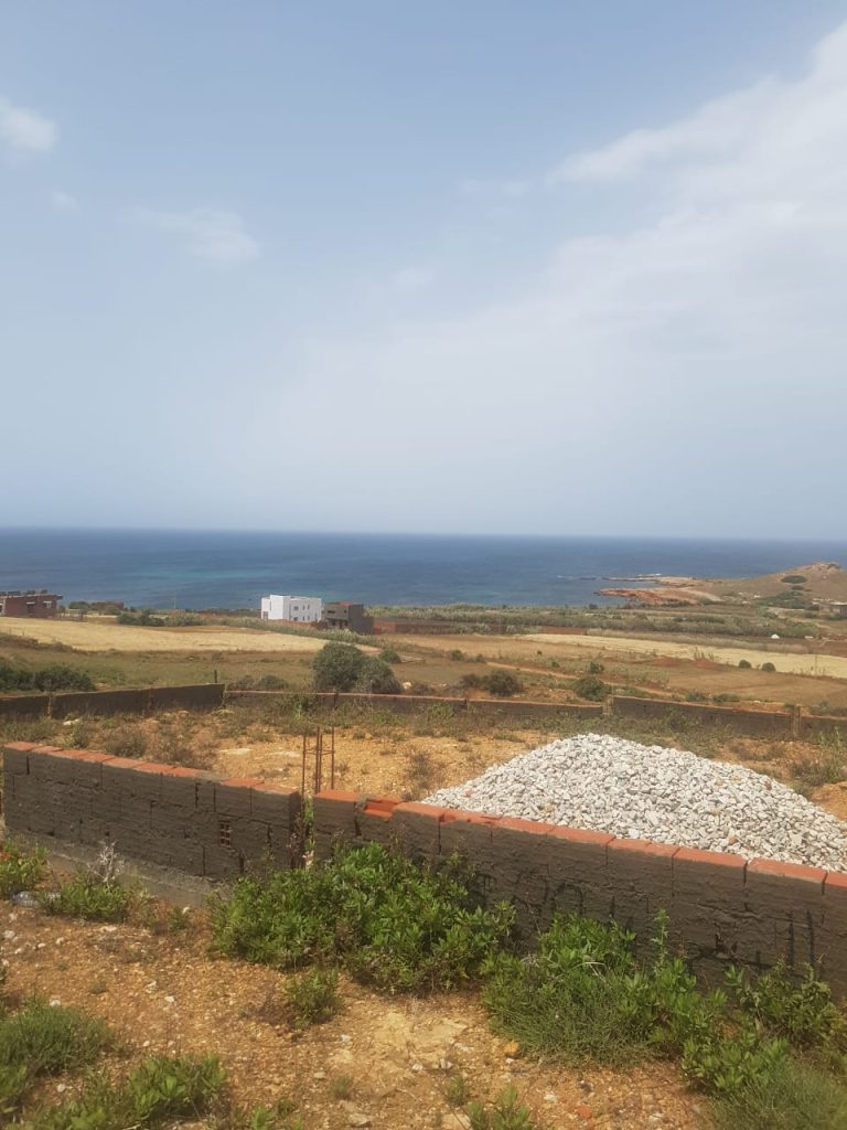 Terrain avec vue sur mer a el haouaria