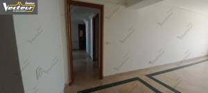 A appartement s4 cit hedi ref104a