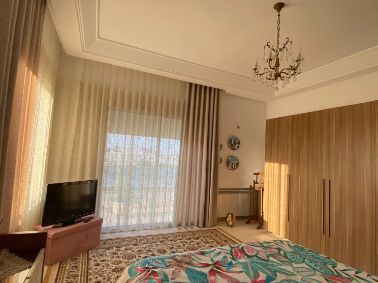 Une limuneuse appertement s2