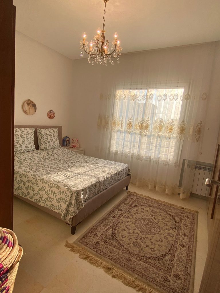 Une limuneuse appertement s2