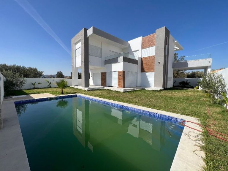 V422 villa sysy monchar sud
