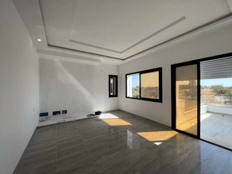 V422 villa sysy monchar sud