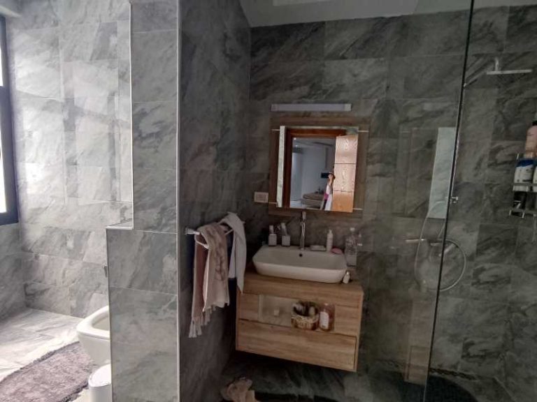 V260 villa emna mrezga emna
