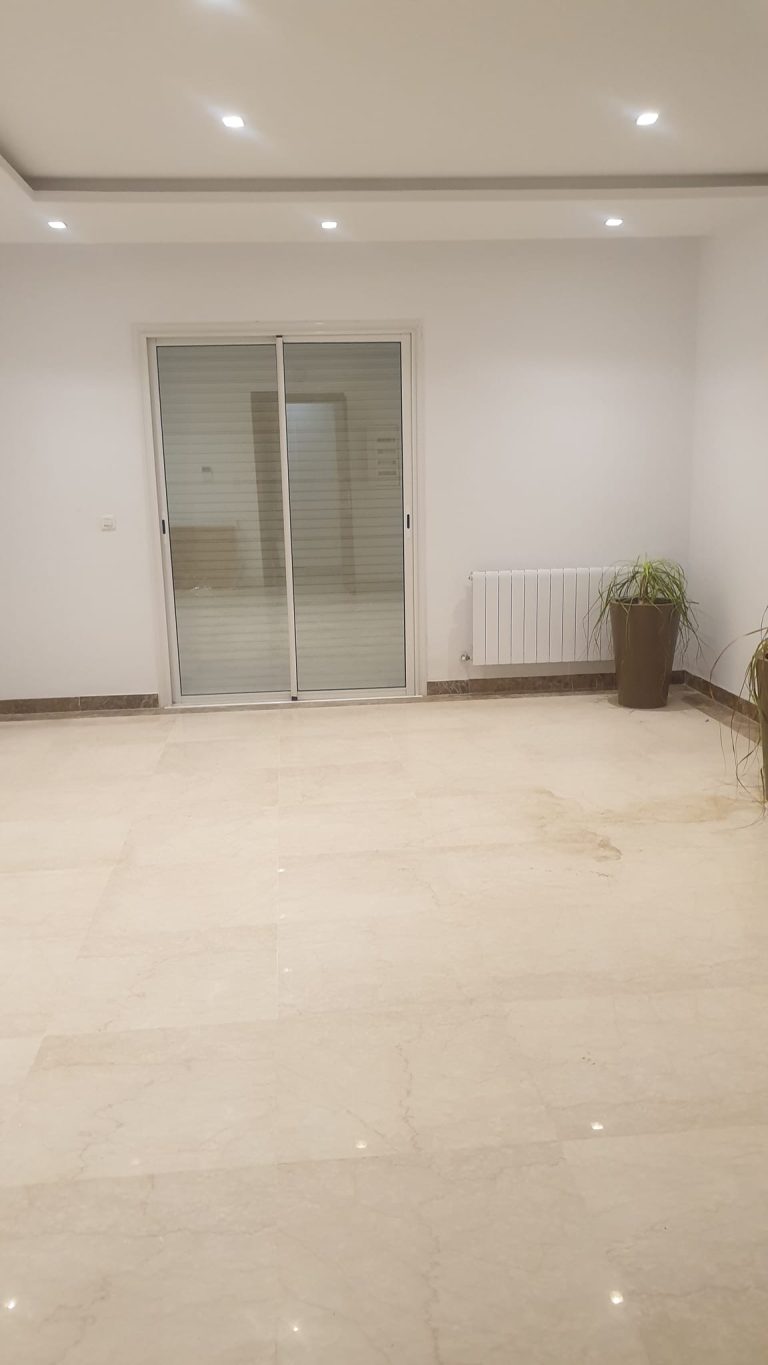 Duplex jamais habité