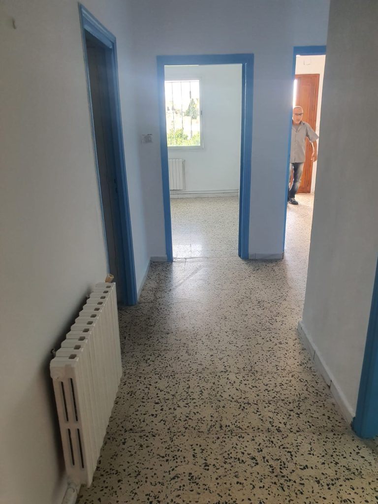 Villa de 2 viveaux &agrave; el menzah9b