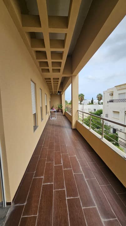 Appartement s4 avec grande terrasse