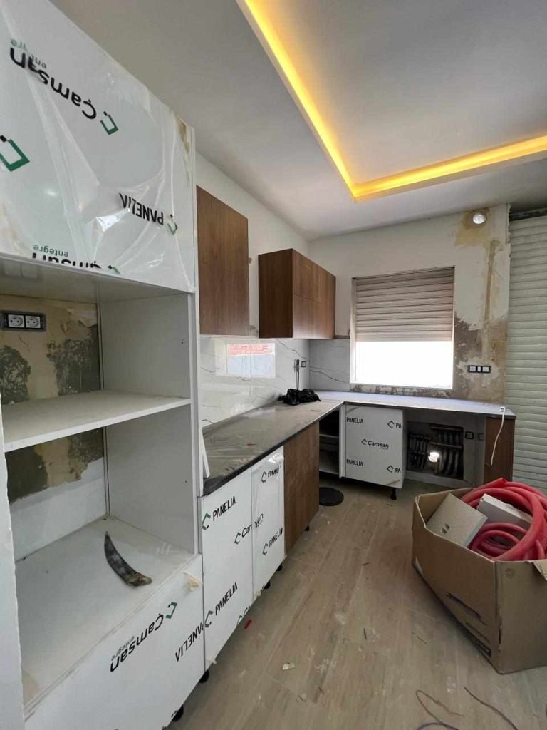 Triplex neuf avec piscine &agrave; chotrana 1