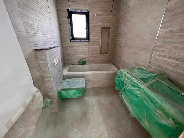 Triplex neuf avec piscine &agrave; chotrana 1