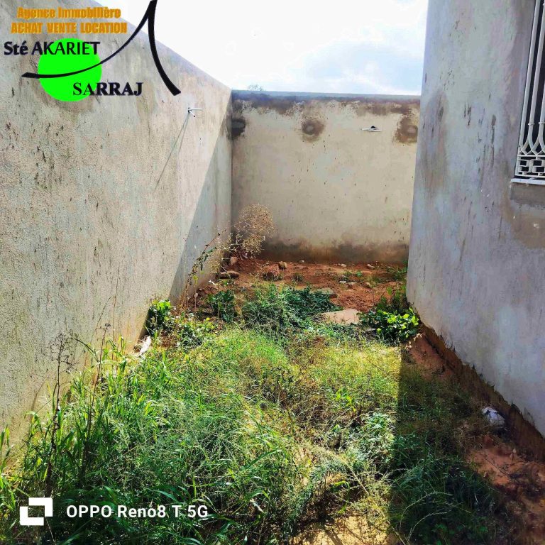 Villa manque de finition à chott romaine akouda