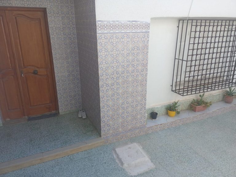 Mnihla vnt maison
