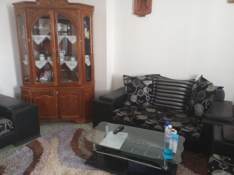 Mnihla vnt maison