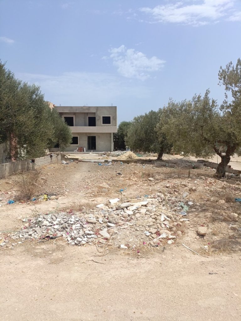 Av terrain 200m à hammamet sud