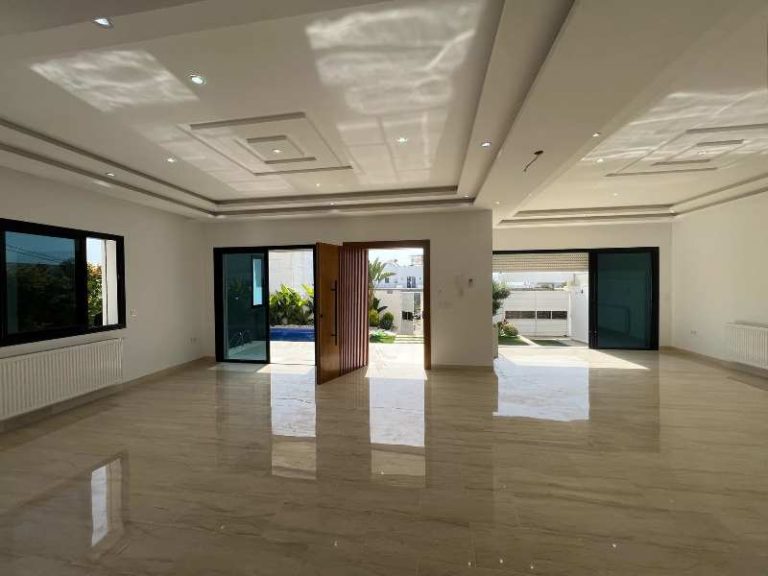 V493 villa vif hammamet nord vif
