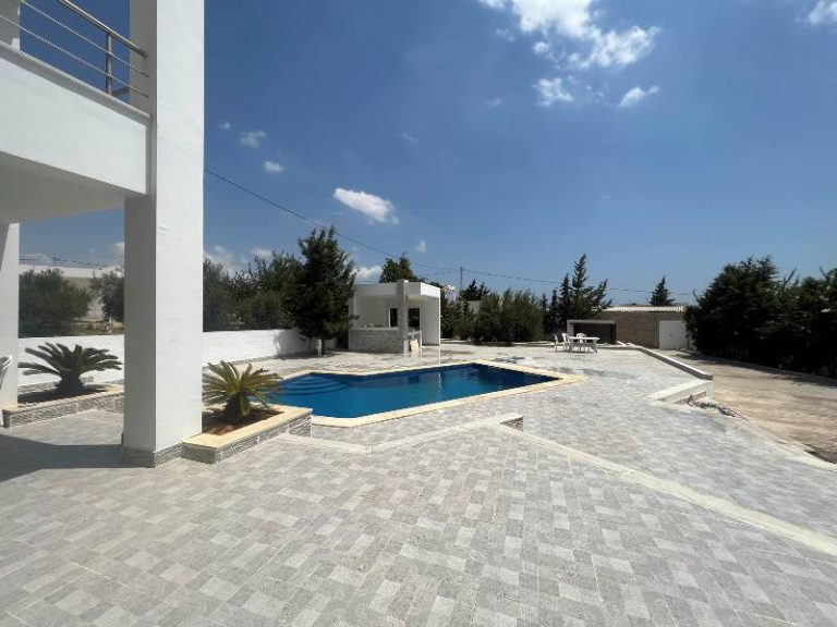 V398 villa rima hammamet
