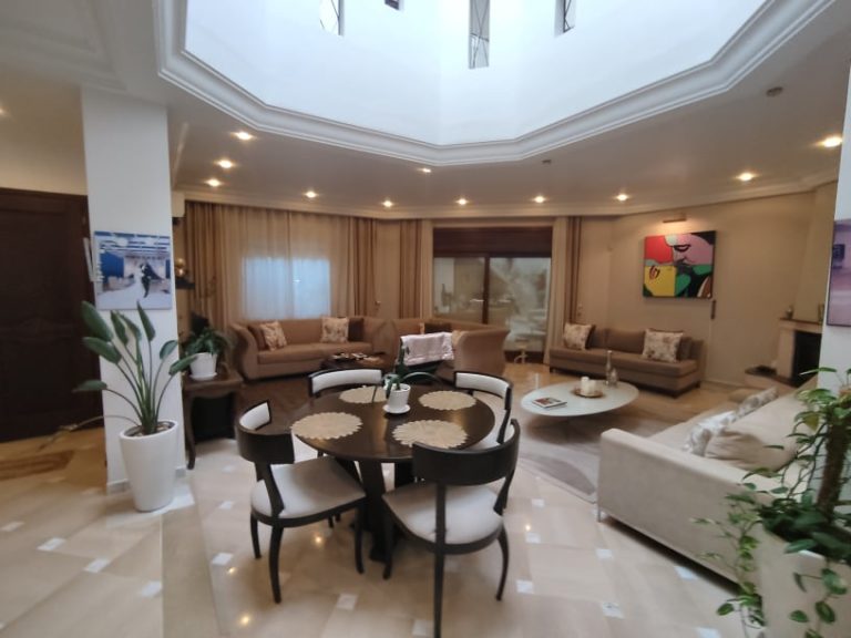 V232 villa miss nabeul
